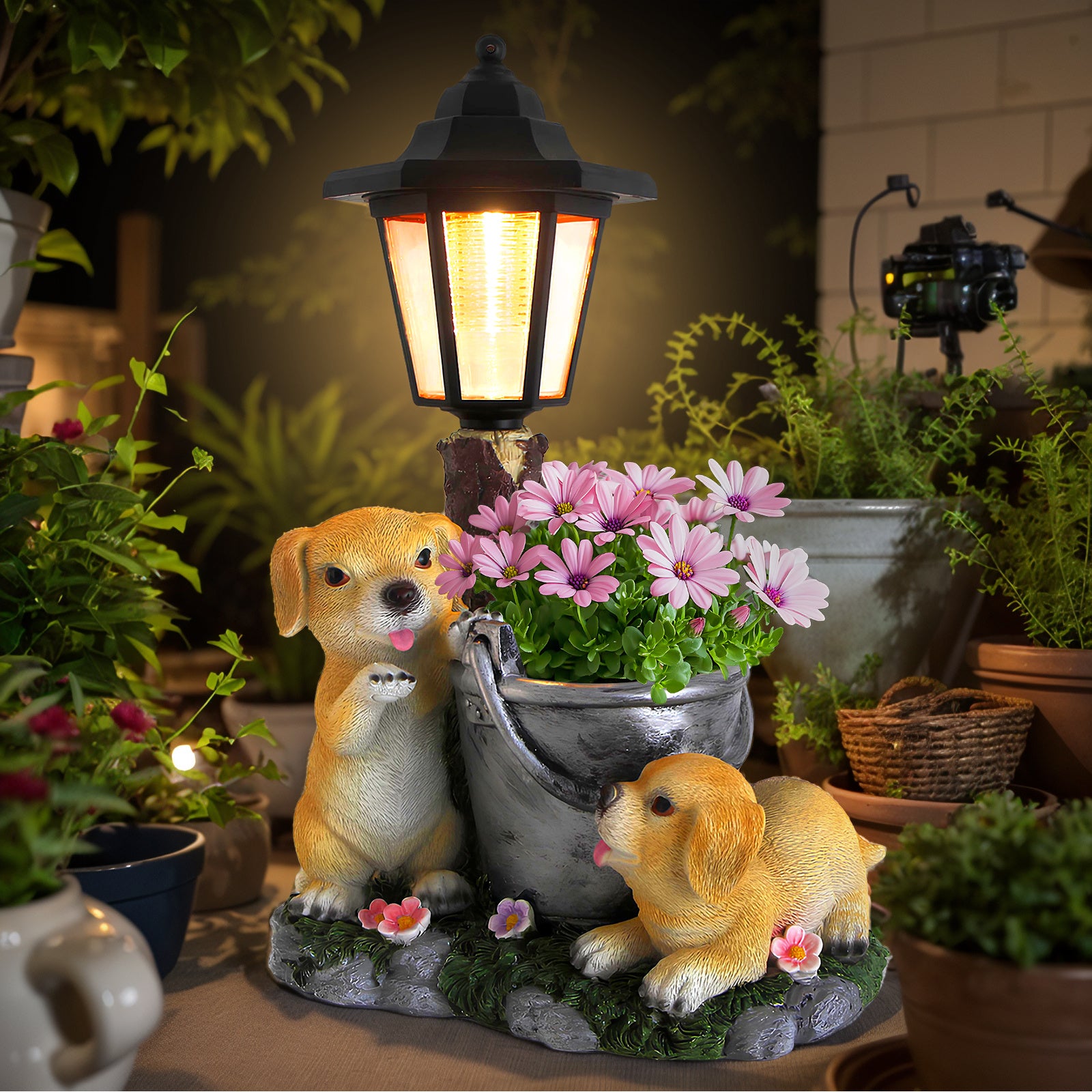 Outdoor Sculpture Figurine, Two Puppy Decoration, Solar Garden Statue, Suitable for Yard Home Decoration, Lucky Puppy, Suitable for Women, Mother's Day Gift, Valentine's Day Gifts