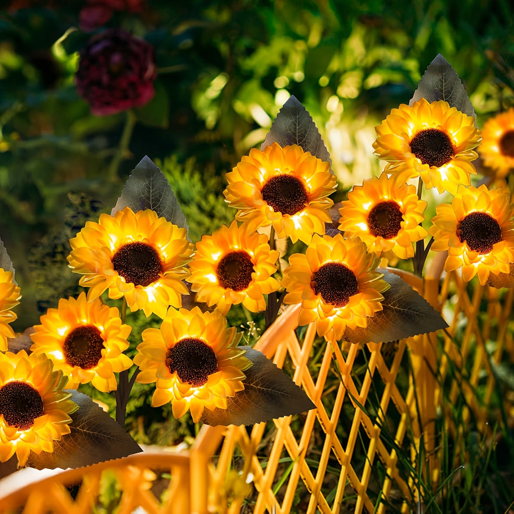 2/4 Pack Solar Sunflower LED Garden Light - Vibrant Yellow Flower Decoration, Durable ABS Material, Suitable For Labor Day, Mother'S Day, Thanksgiving, Christmas, Halloween, Terrace, Lawn, Courtyard, Path And Garden Decoration, IP65 Waterproof
