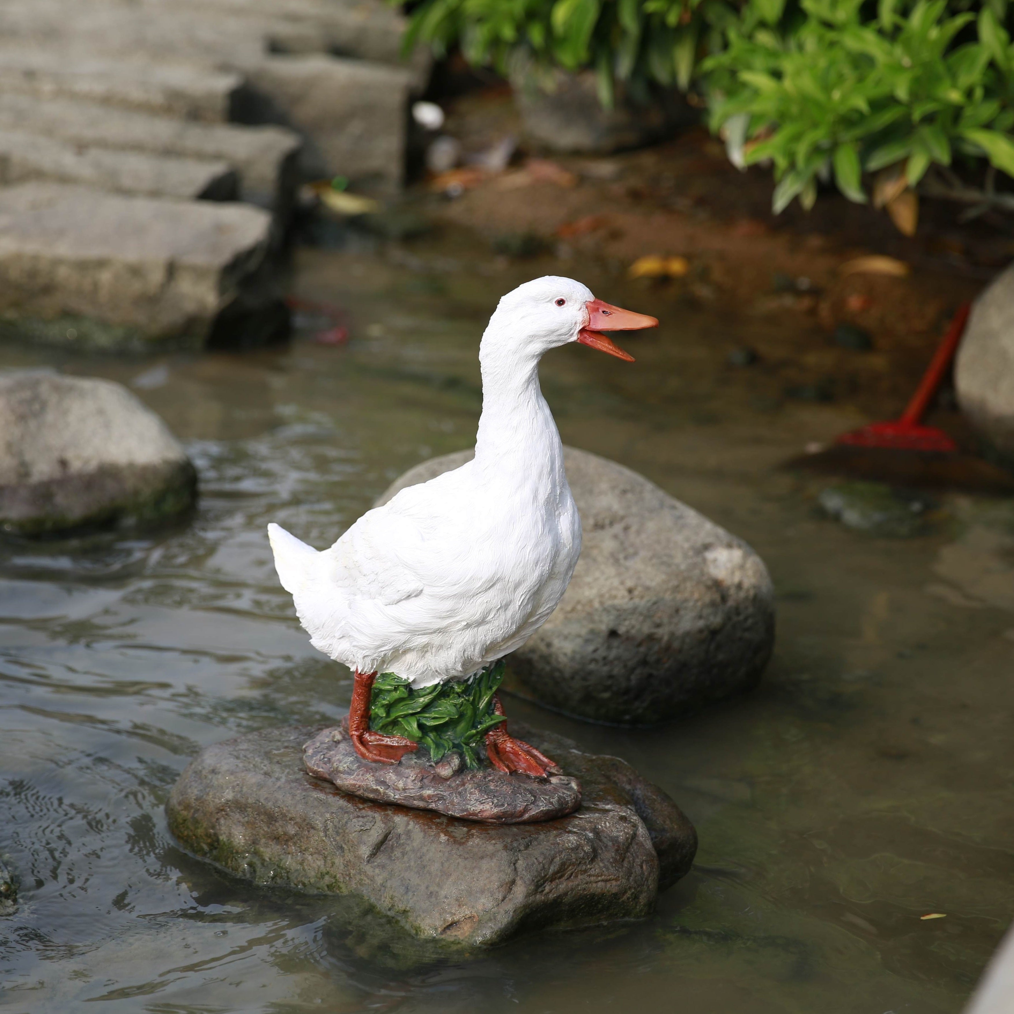[Lifelike Resin Sculpture] Large White Duck Statue - 17. 3" Lifelike Resin Bird Sculpture for Garden, Patio & Home Decor - Perfect for Outdoor Spaces, for Spring