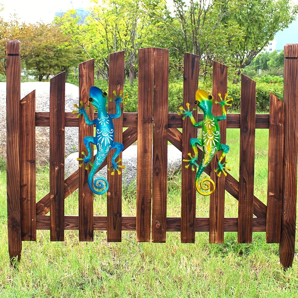SALLING Handcrafted Metal Gecko Wall Decor, Vibrant Hollow-Out Lizard Design, No Electricity Needed, Artistic Home/Garden/Porch Accent, Porch Decoration|Vibrant Wall Art|Handcrafted Metal Art, Gecko Deco