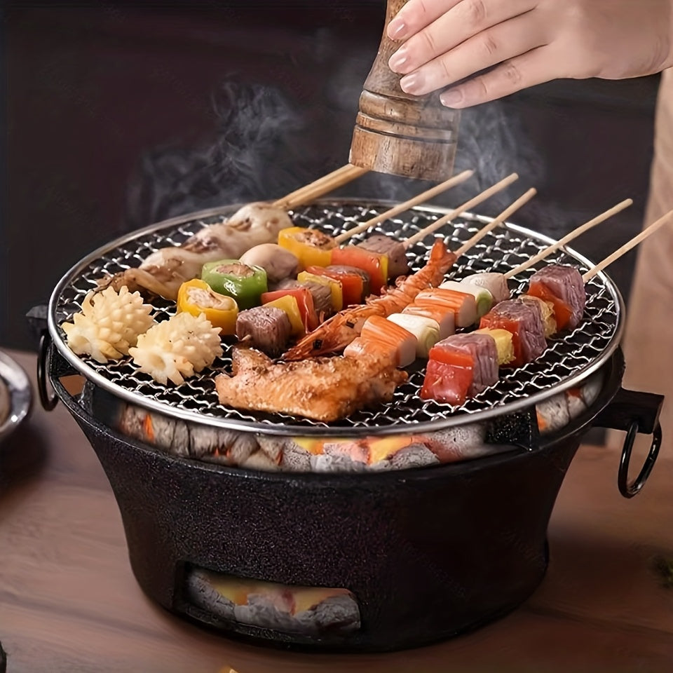 1pc Round Outdoor Cast Iron Durable Portable Grill, Charcoal BBQ Pizza Grill, Wooden Board with Stainless Steel Mesh Tray for Tea Cooking, BBQ Portable, Non-Flammable Suitable for Outdoor Camping, Family BBQ Cup