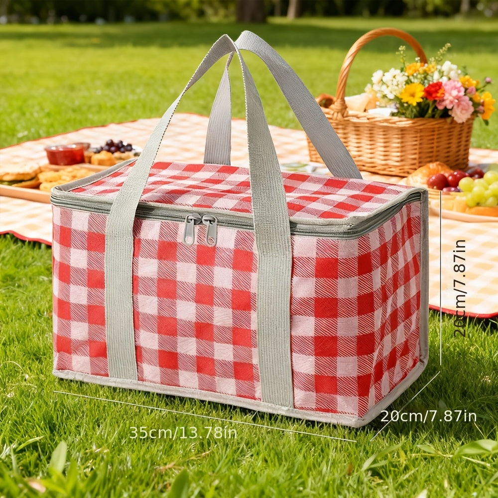 3pcs Of Picnic And Camping Tools, Including A 59-inch X 78-inch Picnic Mat + 1 Large Insulated Camping Bag + 1 180ml Folding Water Cup. Suitable for Outdoor Parks, Grasslands, Beaches, Barbecues And Indoor Family Games. Non-Food Direct Contact