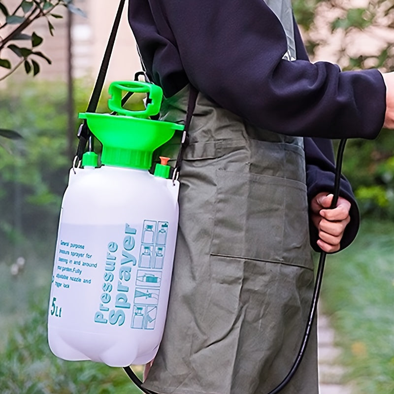 High-Capacity Manual Watering Sprayer with Pneumatic Shoulder Type for Agricultural Use